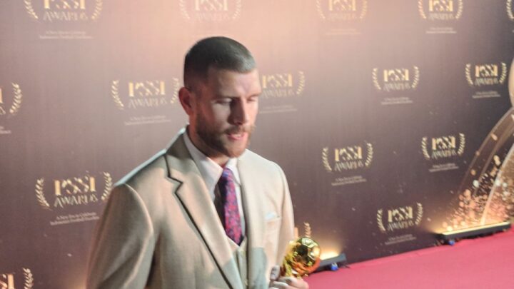 Maarten Paes Raih Penghargaan Kiper Terbaik pada PSSI Awards 2026