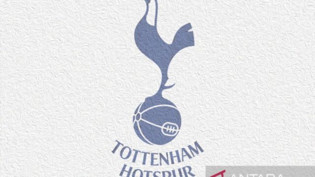 De Zerbi Dikabarkan Siap Latih Tottenham, dengan Syarat Klub Terhindar dari Degradasi