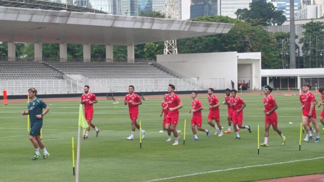 Jelang FIFA Series: Herdman Pimpin 15 Pemain dalam Latihan Perdana Timnas