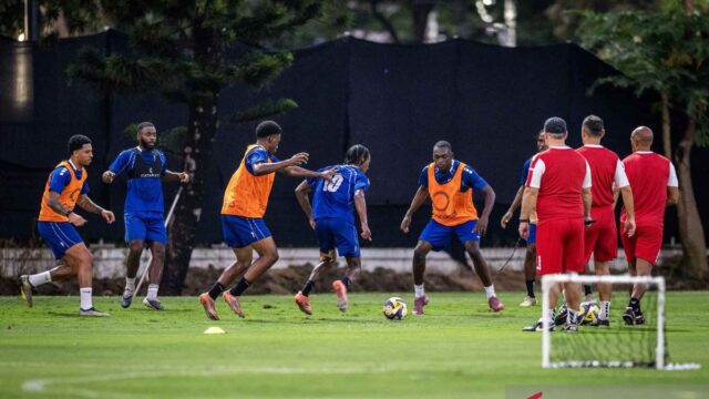 Herdman Waspadai Transisi Serangan Balik Saint Kitts dan Nevis
