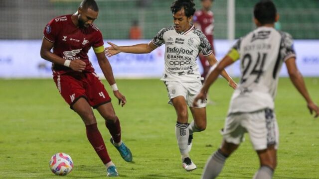 PSM Makassar bermain imbang 1-1 melawan Persis Solo dalam lanjutan kompetisi