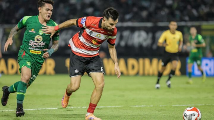 Madura United menang 2-1 atas Persebaya dalam laga lanjutan kompetisi nasional