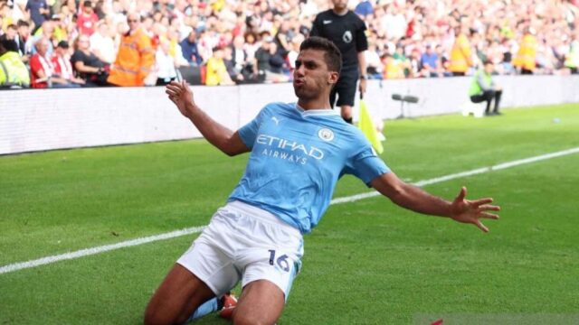 Manchester City tanpa Rodri saat menghadapi Burnley, absennya dipastikan jelang pertandingan