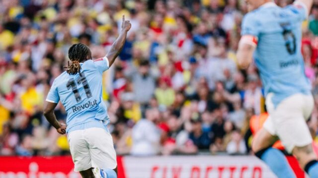 Manchester City melaju ke final Piala FA setelah menang 2-1 atas Southampton