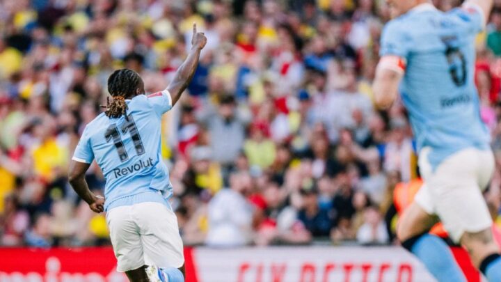 Manchester City melaju ke final Piala FA setelah menang 2-1 atas Southampton
