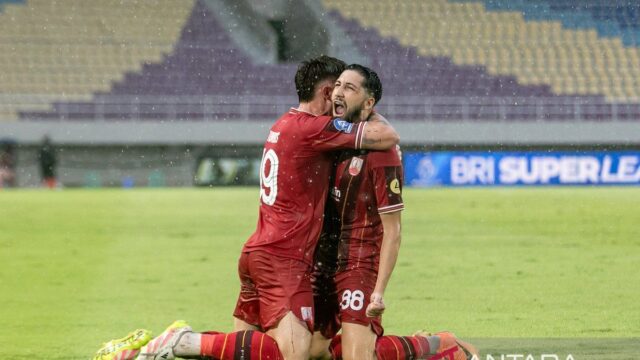 Persis Solo menang 2-1 atas Semen Padang dalam laga lanjutan kompetisi nasional