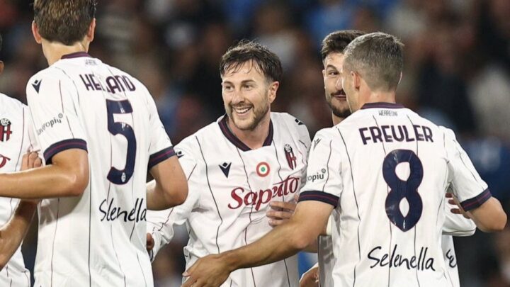 Napoli kalah 2-3 dari Bologna di kandang dalam laga yang berlangsung ketat