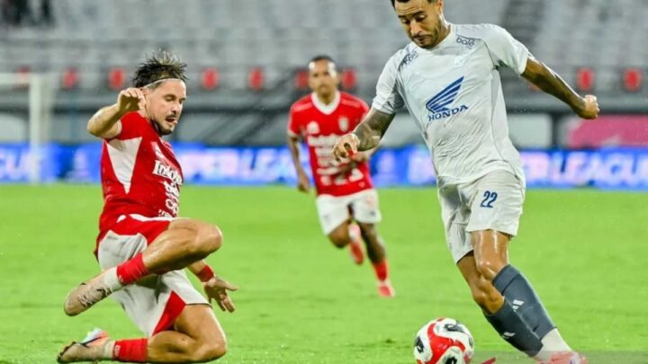 PSM incar kemenangan saat tandang ke markas Arema untuk menjauh dari zona degradasi