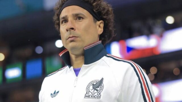 Guillermo Ochoa Umumkan Pensiun: Kiper Legendaris Meksiko Akhiri Karier Profesional