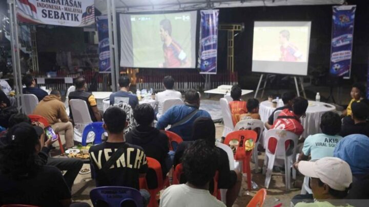 Suasana Nonton Bareng di Sejumlah Daerah di Indonesia, Antusiasme Warga Jadi Sorotan