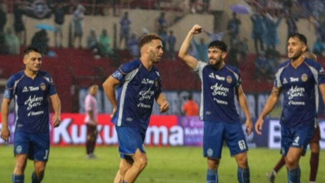 Latihan Perdana PSIM Yogyakarta Libatkan 21 Pemain