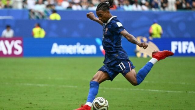 Michael Olise Lampaui Rekor Assist Pele di Piala Dunia, Catat Sejarah Baru
