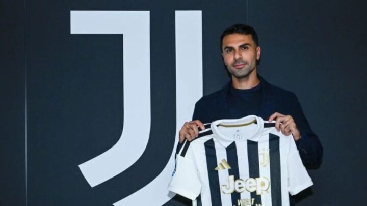 Juventus Resmi Datangkan Zeki Celik, Bek Serbabisa Asal Turki
