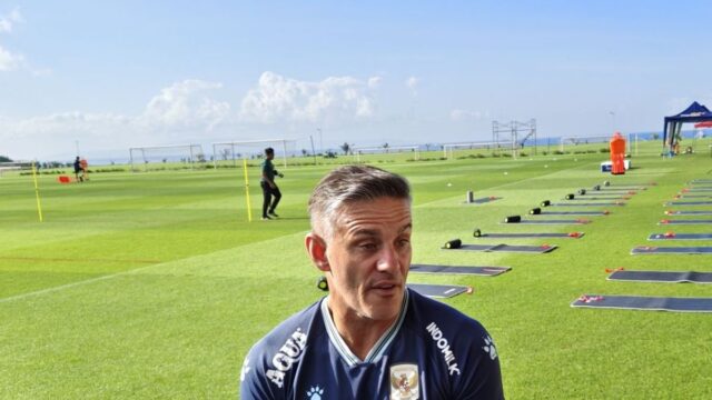 John Herdman Cari Kiper Ketiga Timnas Indonesia
