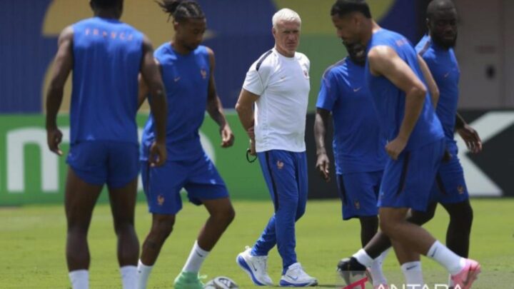 Deschamps Akui Kesalahan saat Prancis Kalah dari Inggris di Laga Internasional