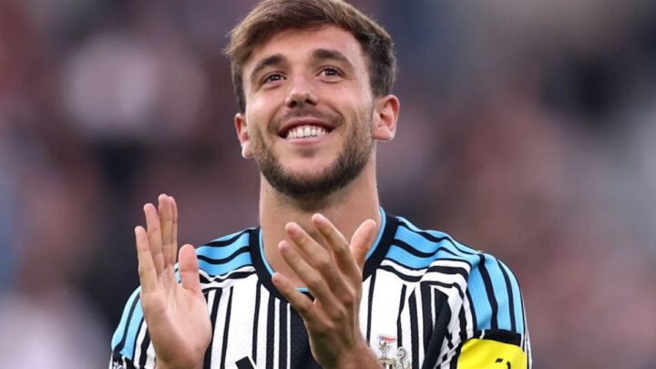 Newcastle United Resmi Datangkan Nico Gonzalez dari Manchester City