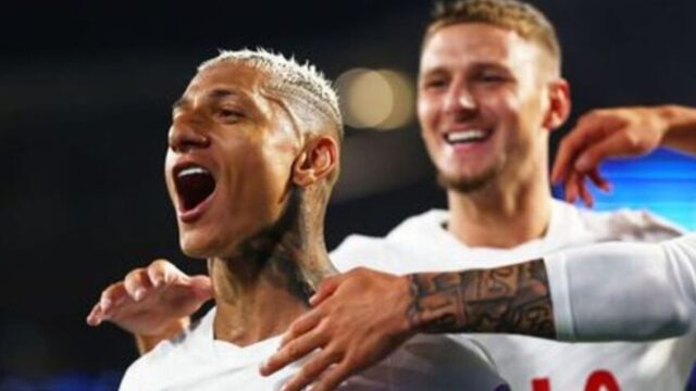 Pramusim: Tottenham kalahkan Chelsea 2-1 meski bermain dengan 10 orang