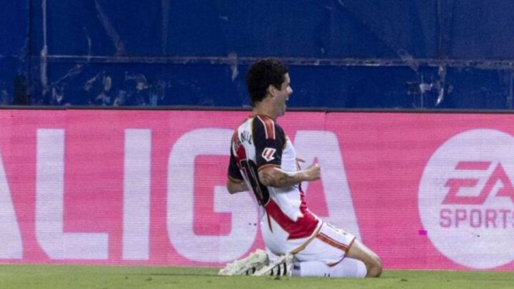 Rayo Vallecano Ditahan Deportivo Alaves 1-1 dalam Laga Liga Spanyol