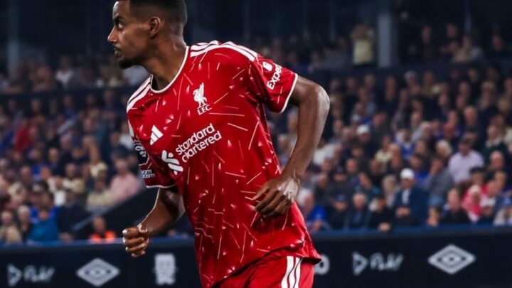 Alexander Isak bawa Liverpool raih kemenangan perdana musim ini