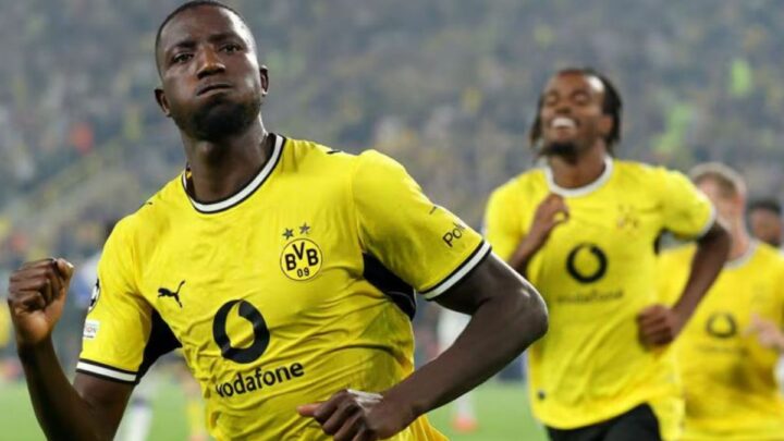 Borussia Dortmund menang atas Villarreal dalam laga yang diwarnai lima gol